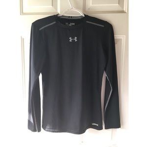 Women’s Underarmour Shirt